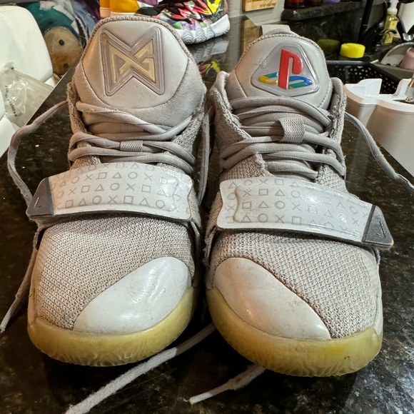 Nike Kyrie PlayStation shoes - Picture 4 of 6